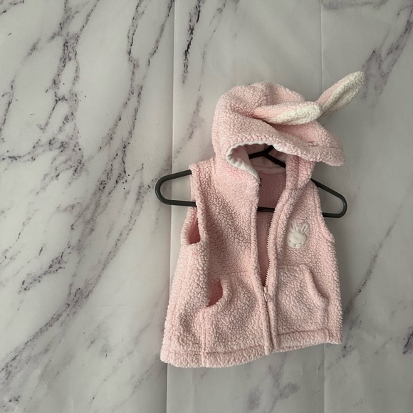 BUNNIES BY THE BAY- PINK FUZZY BUNNY EARS HOODIE VEST BABY GIRL 0-3 MONTHS - Picture 4 of 6